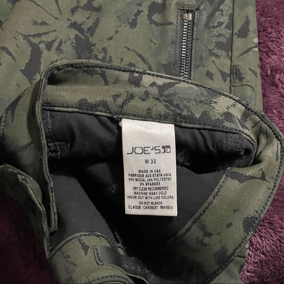 High End Jeans - True Religion & Joe Jeans - Picture 7 of 9